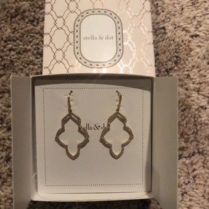 Stella & Dot Gold Pave Arabesque Earrings